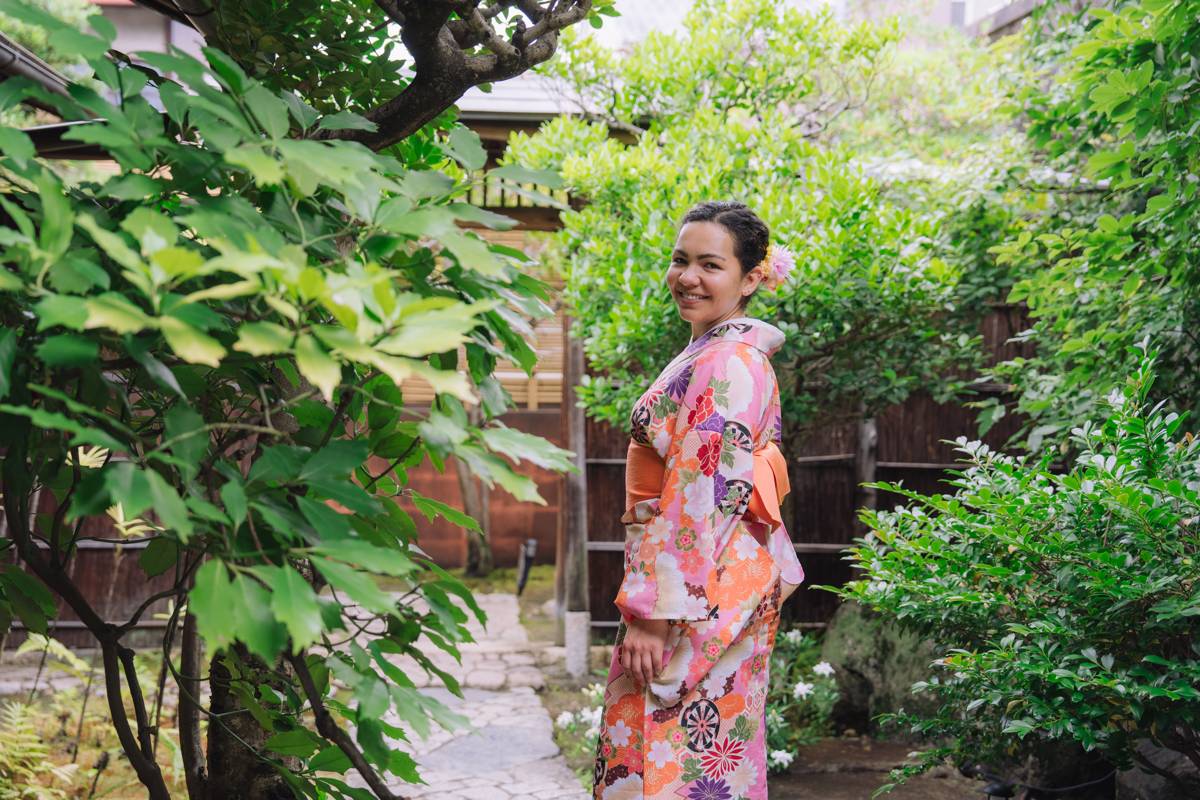 Kimono photo shoot in Kyoto Gion