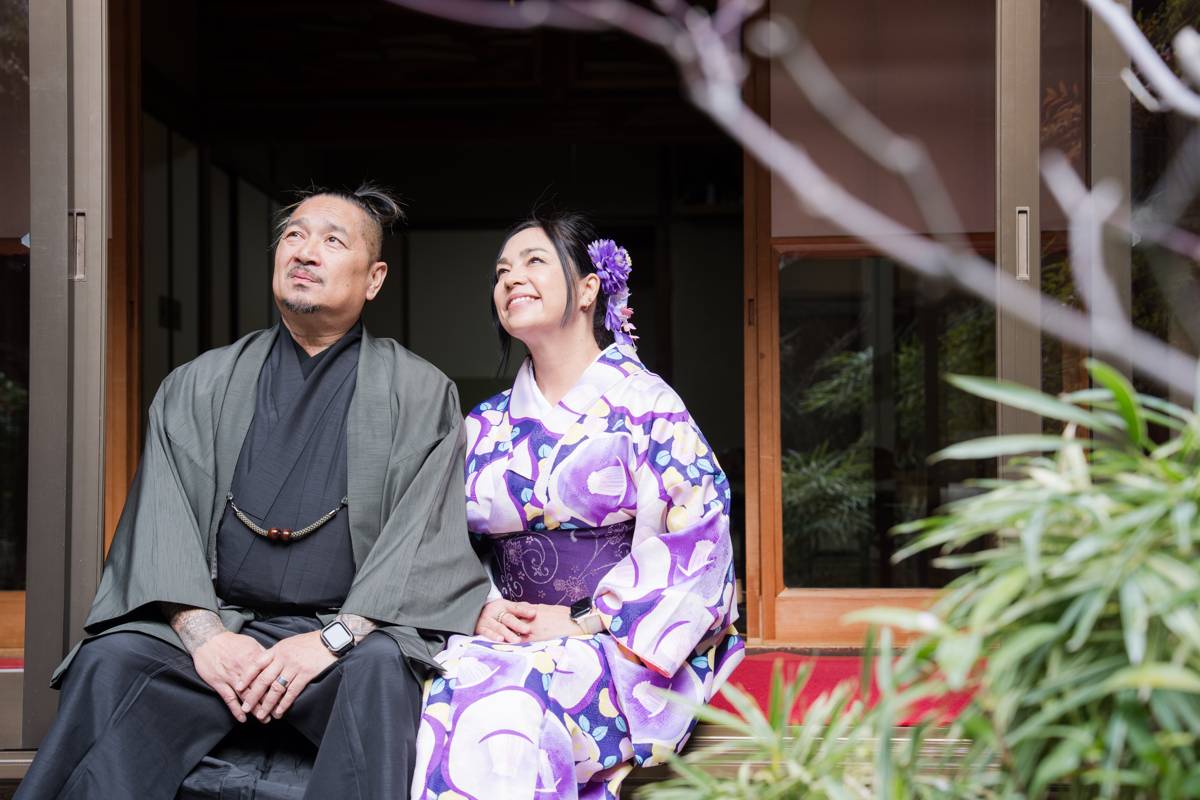 Kimono rental guest with Kyoto garden background