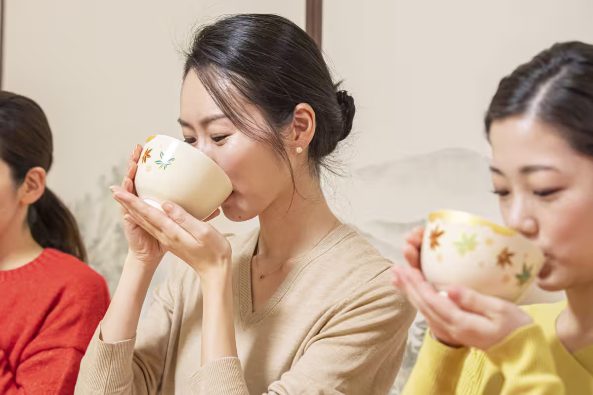 団体での茶道体験