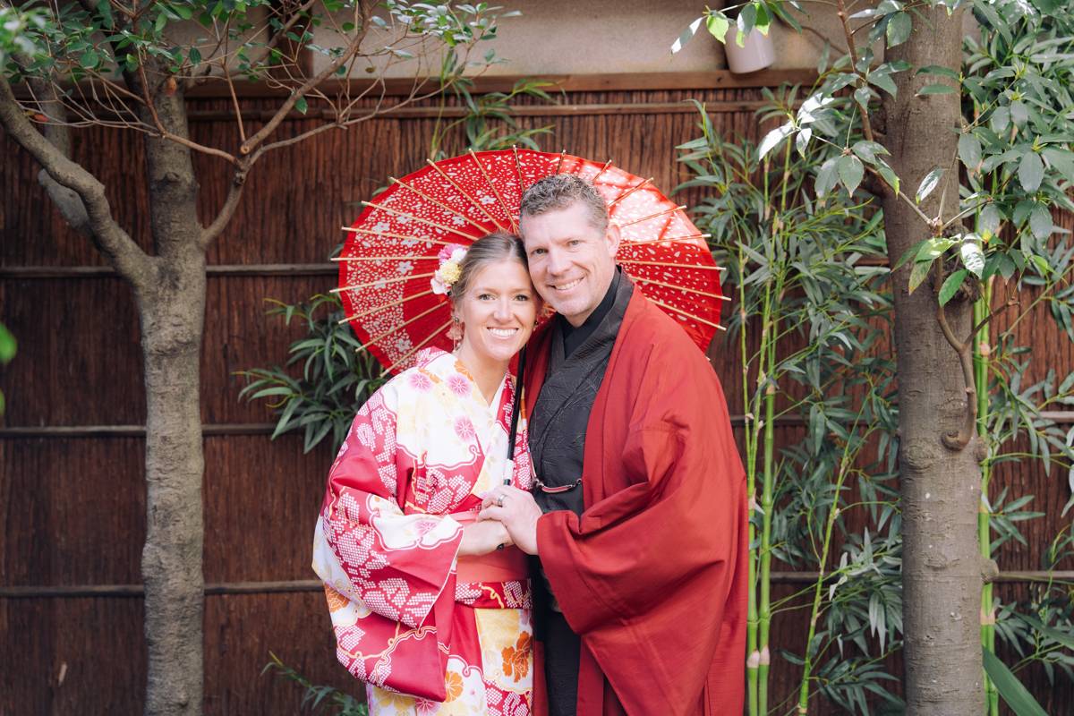 Professional kimono photo session in traditional Japanese style
