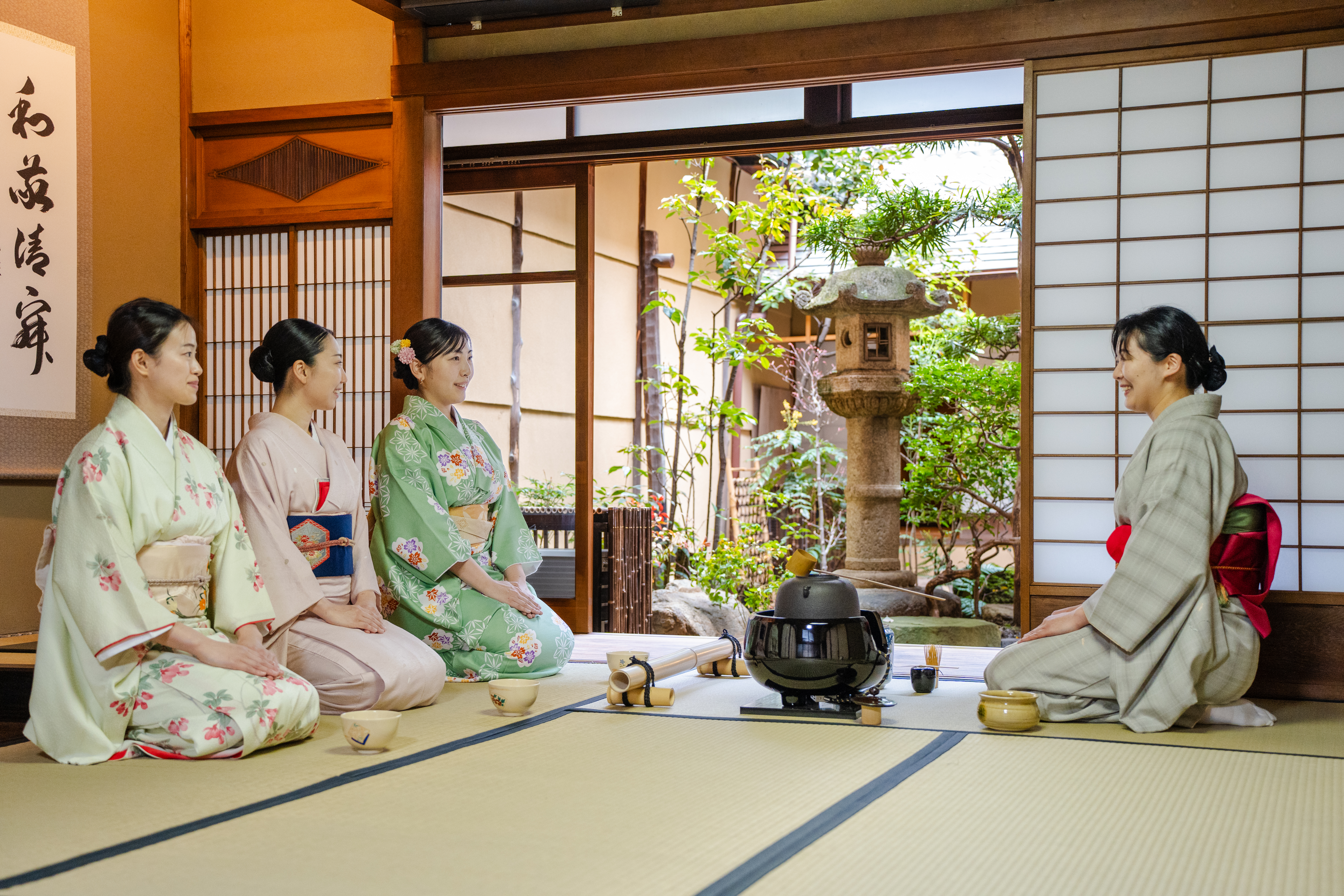 Tea Ceremony and Kimono Experience Kyoto MAIKOYA at Karasuma Shijo